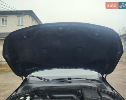 Черный Вольво С60, объемом двигателя 2.5 л и пробегом 133 тыс. км за 12100 $, фото 12 на Automoto.ua