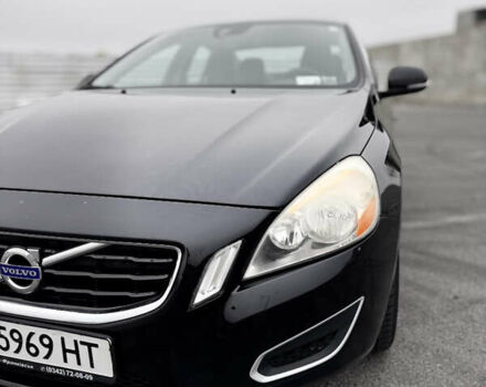 Черный Вольво С60, объемом двигателя 2.5 л и пробегом 138 тыс. км за 7900 $, фото 2 на Automoto.ua
