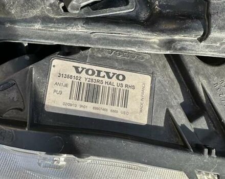 Черный Вольво С60, объемом двигателя 2.5 л и пробегом 304 тыс. км за 9400 $, фото 8 на Automoto.ua