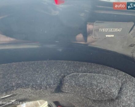 Черный Вольво С60, объемом двигателя 2.5 л и пробегом 100 тыс. км за 15500 $, фото 3 на Automoto.ua