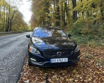 Черный Вольво С60, объемом двигателя 2.5 л и пробегом 304 тыс. км за 9400 $, фото 19 на Automoto.ua