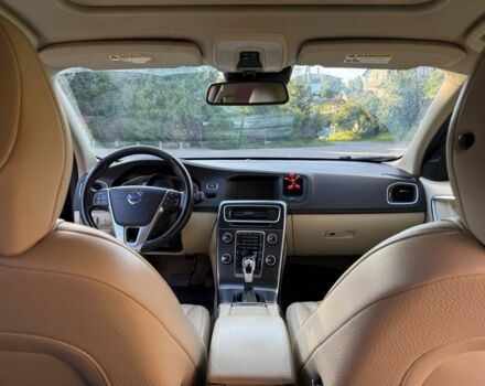 Чорний Вольво С60, об'ємом двигуна 2.5 л та пробігом 3 тис. км за 11000 $, фото 18 на Automoto.ua