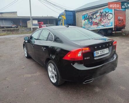 Черный Вольво С60, объемом двигателя 2.5 л и пробегом 133 тыс. км за 12100 $, фото 7 на Automoto.ua