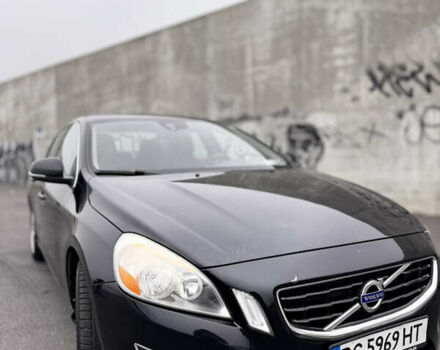 Черный Вольво С60, объемом двигателя 2.5 л и пробегом 138 тыс. км за 7900 $, фото 32 на Automoto.ua