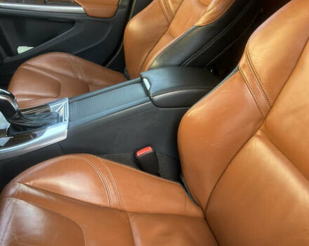 Вольво С60 2013 у Києві на Automoto.ua Чорний Вольво С60, об'ємом двигуна 2.52 л та пробігом 164 тис. км за 15300 $, фото 21 на Automoto.ua