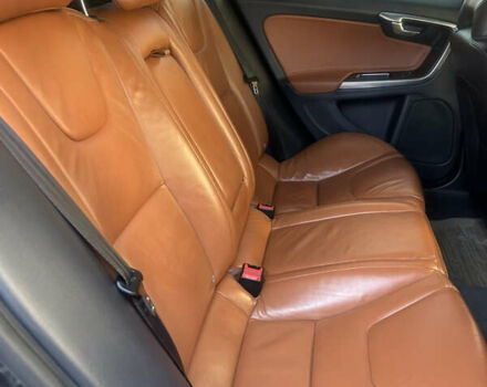 Вольво С60 2013 у Києві на Automoto.ua Чорний Вольво С60, об'ємом двигуна 2.52 л та пробігом 164 тис. км за 15300 $, фото 19 на Automoto.ua