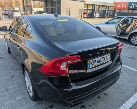 Чорний Вольво С60, об'ємом двигуна 2.5 л та пробігом 130 тис. км за 13800 $, фото 4 на Automoto.ua