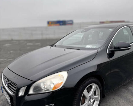 Черный Вольво С60, объемом двигателя 2.5 л и пробегом 138 тыс. км за 7900 $, фото 1 на Automoto.ua