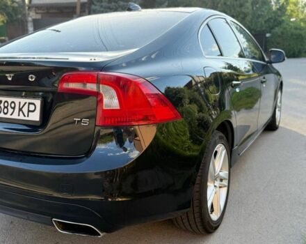 Чорний Вольво С60, об'ємом двигуна 2.5 л та пробігом 3 тис. км за 11000 $, фото 14 на Automoto.ua