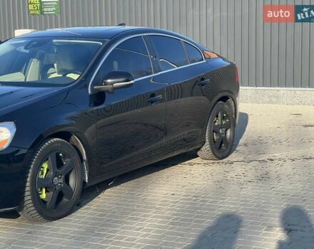 Чорний Вольво С60, об'ємом двигуна 2.52 л та пробігом 141 тис. км за 9500 $, фото 18 на Automoto.ua