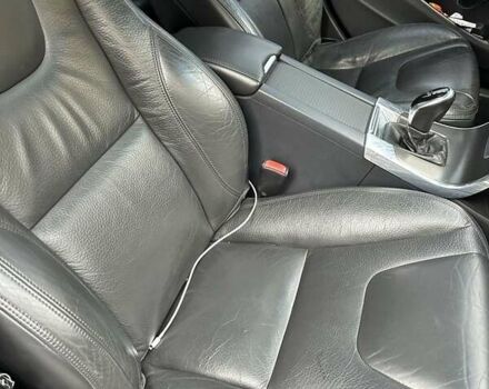 Черный Вольво С60, объемом двигателя 2.5 л и пробегом 304 тыс. км за 9400 $, фото 20 на Automoto.ua