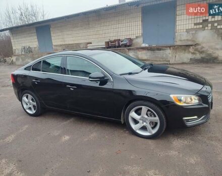 Черный Вольво С60, объемом двигателя 2.5 л и пробегом 133 тыс. км за 12100 $, фото 3 на Automoto.ua