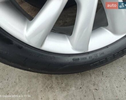 Черный Вольво С60, объемом двигателя 2.5 л и пробегом 100 тыс. км за 15500 $, фото 4 на Automoto.ua