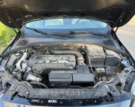 Чорний Вольво С60, об'ємом двигуна 2.5 л та пробігом 3 тис. км за 11000 $, фото 23 на Automoto.ua