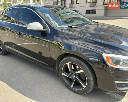 Вольво С60 2013 у Києві на Automoto.ua Чорний Вольво С60, об'ємом двигуна 2.52 л та пробігом 164 тис. км за 15300 $, фото 15 на Automoto.ua