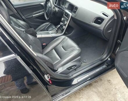 Черный Вольво С60, объемом двигателя 2.5 л и пробегом 100 тыс. км за 15500 $, фото 13 на Automoto.ua
