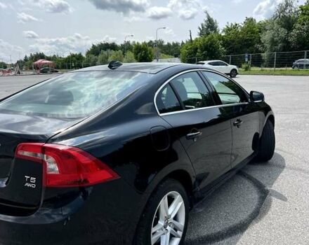 Черный Вольво С60, объемом двигателя 2.5 л и пробегом 150 тыс. км за 13500 $, фото 6 на Automoto.ua