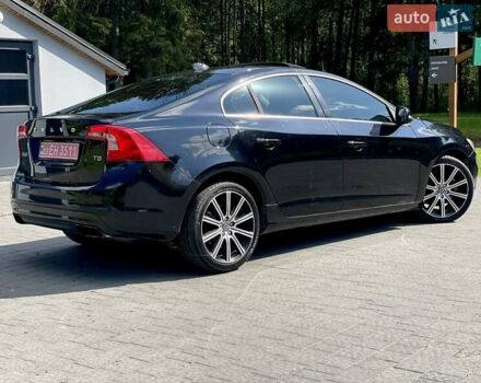 Черный Вольво С60, объемом двигателя 2 л и пробегом 215 тыс. км за 13000 $, фото 3 на Automoto.ua
