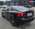 Черный Вольво С60, объемом двигателя 2 л и пробегом 156 тыс. км за 10700 $, фото 1 на Automoto.ua