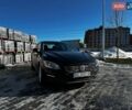 Черный Вольво С60, объемом двигателя 2.5 л и пробегом 142 тыс. км за 13500 $, фото 1 на Automoto.ua