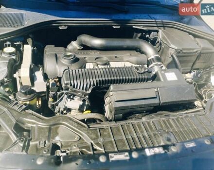 Черный Вольво С60, объемом двигателя 2.5 л и пробегом 150 тыс. км за 13500 $, фото 17 на Automoto.ua