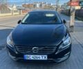 Черный Вольво С60, объемом двигателя 2.5 л и пробегом 162 тыс. км за 12500 $, фото 1 на Automoto.ua