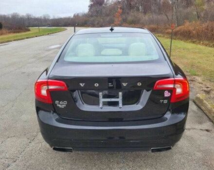 Черный Вольво С60, объемом двигателя 2 л и пробегом 98 тыс. км за 80000 $, фото 5 на Automoto.ua