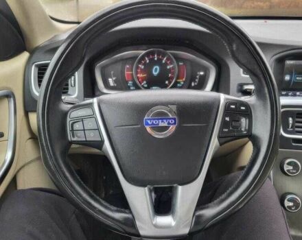 Черный Вольво С60, объемом двигателя 2 л и пробегом 98 тыс. км за 80000 $, фото 13 на Automoto.ua