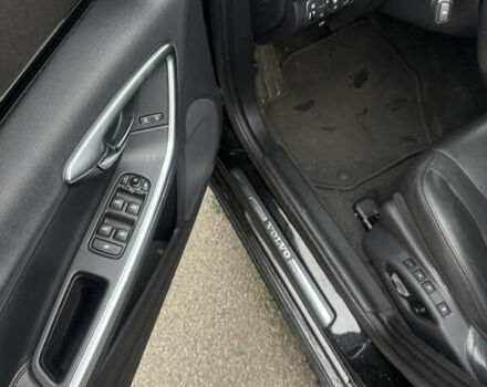 Чорний Вольво С60, об'ємом двигуна 2.5 л та пробігом 77 тис. км за 13500 $, фото 12 на Automoto.ua