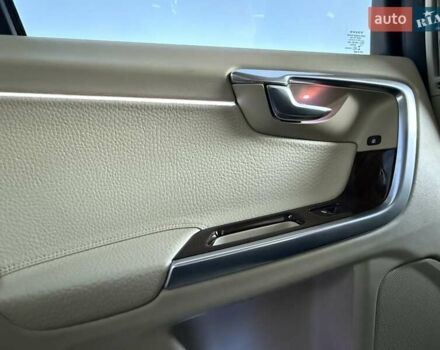 Черный Вольво С60, объемом двигателя 1.97 л и пробегом 140 тыс. км за 10500 $, фото 69 на Automoto.ua