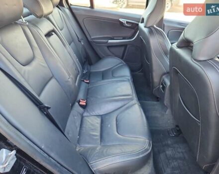 Вольво С60 2015 в Черновцах на Automoto.ua Черный Вольво С60, объемом двигателя 1.97 л и пробегом 120 тыс. км за 1500 $, фото 9 на Automoto.ua