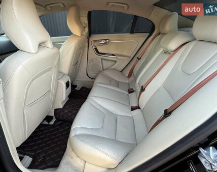 Черный Вольво С60, объемом двигателя 1.97 л и пробегом 140 тыс. км за 10500 $, фото 49 на Automoto.ua