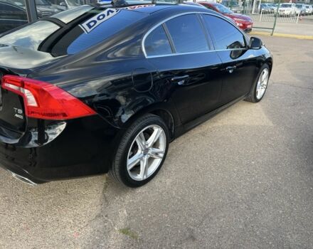 Черный Вольво С60, объемом двигателя 2.5 л и пробегом 73 тыс. км за 12999 $, фото 1 на Automoto.ua