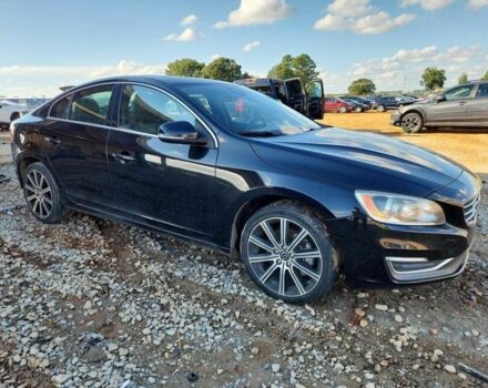 Черный Вольво С60, объемом двигателя 2 л и пробегом 119 тыс. км за 6900 $, фото 3 на Automoto.ua