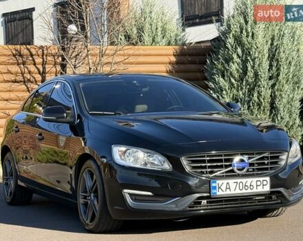 Черный Вольво С60, объемом двигателя 1.97 л и пробегом 140 тыс. км за 10500 $, фото 13 на Automoto.ua