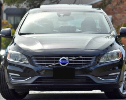 Чорний Вольво С60, об'ємом двигуна 2.5 л та пробігом 74 тис. км за 9500 $, фото 1 на Automoto.ua