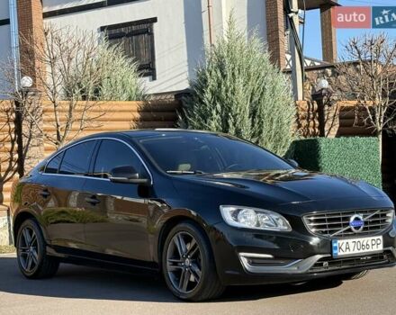 Черный Вольво С60, объемом двигателя 1.97 л и пробегом 140 тыс. км за 10500 $, фото 16 на Automoto.ua