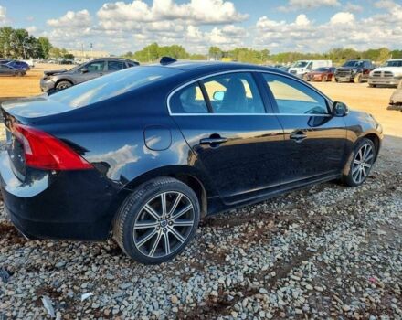 Черный Вольво С60, объемом двигателя 2 л и пробегом 119 тыс. км за 6900 $, фото 2 на Automoto.ua