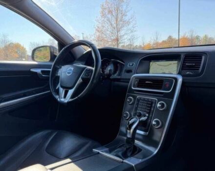 Черный Вольво С60, объемом двигателя 2.5 л и пробегом 99 тыс. км за 6600 $, фото 12 на Automoto.ua