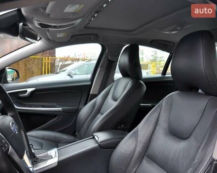 Черный Вольво С60, объемом двигателя 1.97 л и пробегом 82 тыс. км за 10500 $, фото 16 на Automoto.ua