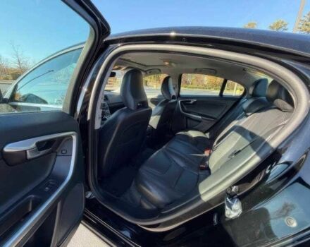 Черный Вольво С60, объемом двигателя 2.5 л и пробегом 99 тыс. км за 6600 $, фото 11 на Automoto.ua