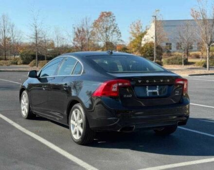 Черный Вольво С60, объемом двигателя 2.5 л и пробегом 99 тыс. км за 6600 $, фото 4 на Automoto.ua