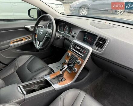 Вольво С60 2016 в Луцке на Automoto.ua Черный Вольво С60, объемом двигателя 2 л и пробегом 218 тыс. км за 8200 $, фото 12 на Automoto.ua