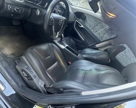 Черный Вольво С60, объемом двигателя 0 л и пробегом 160 тыс. км за 9999 $, фото 4 на Automoto.ua