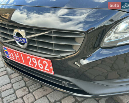Черный Вольво С60, объемом двигателя 2 л и пробегом 237 тыс. км за 14750 $, фото 20 на Automoto.ua