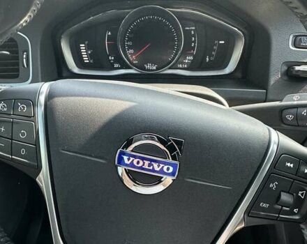 Чорний Вольво С60, об'ємом двигуна 2.4 л та пробігом 79 тис. км за 23500 $, фото 6 на Automoto.ua