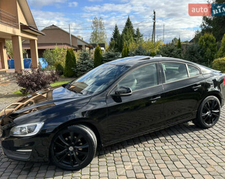 Черный Вольво С60, объемом двигателя 2 л и пробегом 237 тыс. км за 14750 $, фото 4 на Automoto.ua