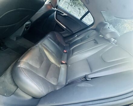 Черный Вольво С60, объемом двигателя 0 л и пробегом 160 тыс. км за 9999 $, фото 6 на Automoto.ua