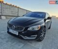 Черный Вольво С60, объемом двигателя 2 л и пробегом 124 тыс. км за 14700 $, фото 1 на Automoto.ua