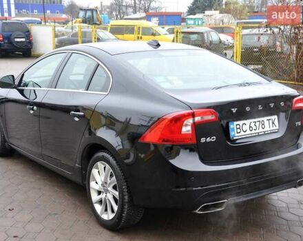 Черный Вольво С60, объемом двигателя 1.97 л и пробегом 82 тыс. км за 10500 $, фото 11 на Automoto.ua